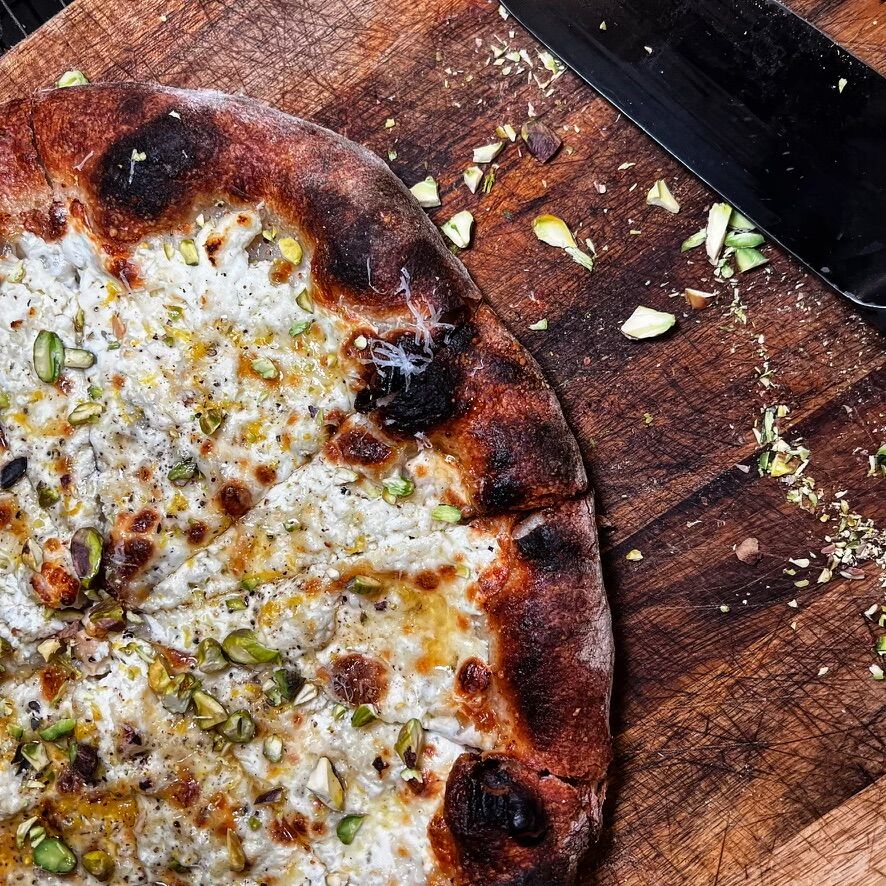 Pizza overhead